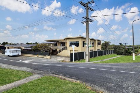 Photo of property in 42 Mahanga Road, Pataua South, Parua Bay, 0192