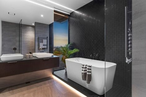 Photo of property in 359 Cameron Road, Tauranga, 3110