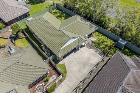 Photo of property in 14 Ardkeen Place, East Tamaki, Auckland, 2016