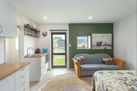 Photo of property in 78 Thomas Road, Carrington, Carterton, 5791