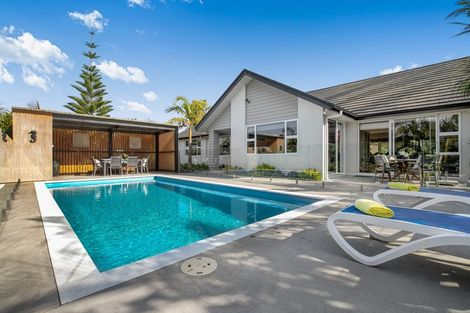 Photo of property in 129 Ostrich Farm Road, Pukekohe, 2676