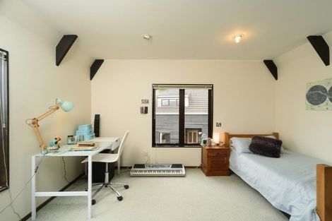 Photo of property in 1 Paparata Street, Karori, Wellington, 6012