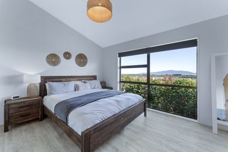 Photo of property in 1 Mohua Street, Waikanae, 5036