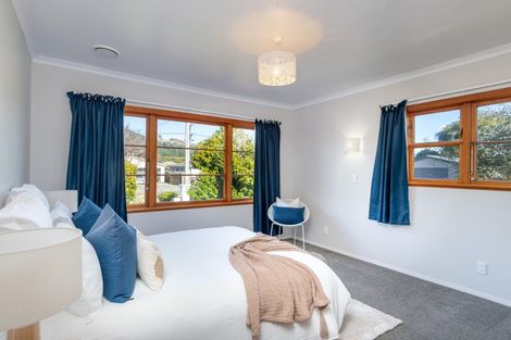 Photo of property in 28 Miro Street, Trentham, Upper Hutt, 5018