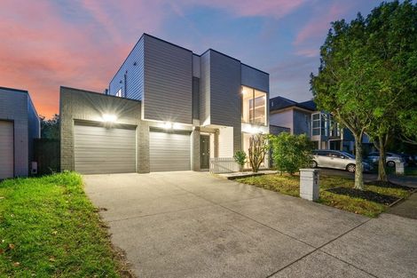 Photo of property in 6 Phar Lap Crescent, Takanini, 2112