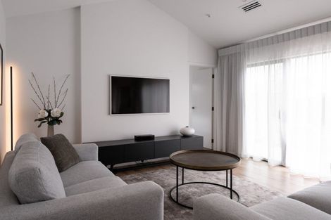 Photo of property in 25 Isobel Hodgson Drive, Cambridge, 3434