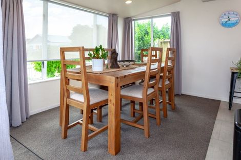 Photo of property in 200 Mayfair Avenue, Whangamata, 3620