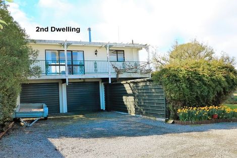 Photo of property in 27 Hilton Road, Carterton, 5713