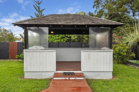 Photo of property in 48 Stanaway Street, Hillcrest, Auckland, 0627