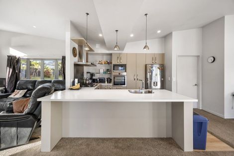 Photo of property in 7 Ellie Place, Lake Hawea, Wanaka, 9382