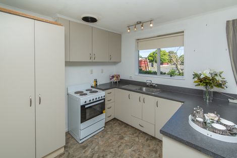 Photo of property in 19 Sturrocks Road, Redwood, Christchurch, 8051