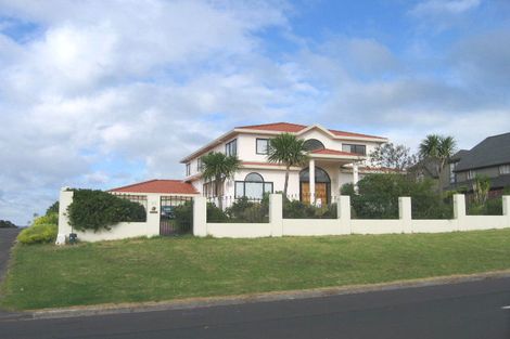 Photo of property in 89 Onetaunga Road, Chatswood, Auckland, 0626
