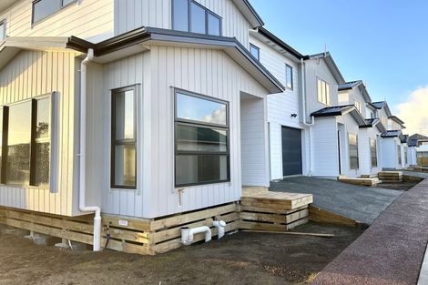 Photo of property in 65c Manuroa Road, Takanini, 2112