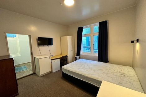 Photo of property in Carillion/the Knoll, 33 Thompson Street, Mount Cook, Wellington, 6011