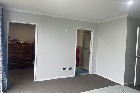 Photo of property in 10 Hopuni Way, Takanini, 2112
