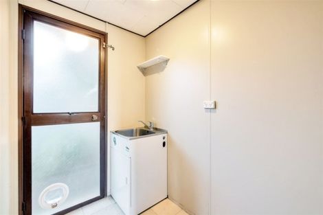Photo of property in 1/9 Lucinda Place, Glen Eden, Auckland, 0602