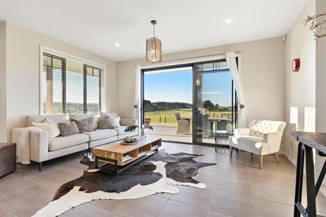 Photo of property in 135b Hutchinson Road, Helensville, 0875