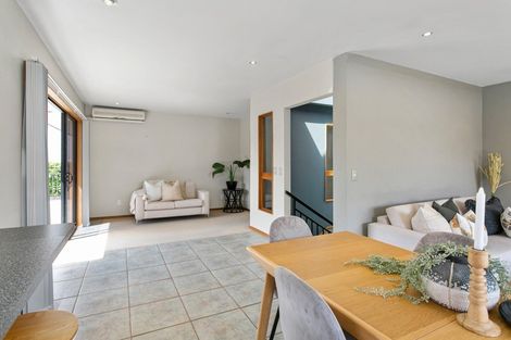 Photo of property in 99d Taylor Street, Cambridge, 3434