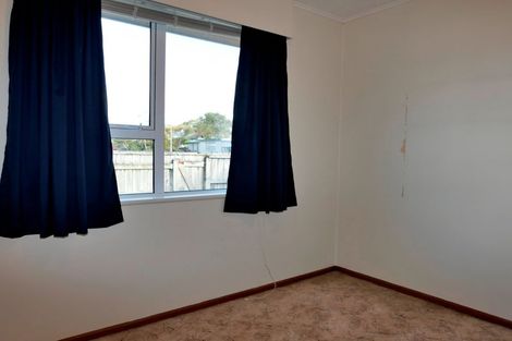 Photo of property in 10 Walton Road, Paraparaumu Beach, Paraparaumu, 5032