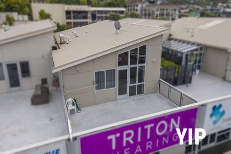 Photo of property in 5/9 Broderick Road, Johnsonville, Wellington, 6037