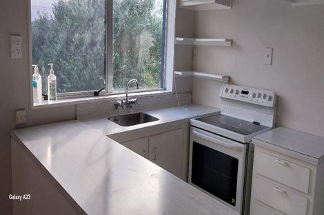 Photo of property in 218u8 Onepu Road, Lyall Bay, Wellington, 6022