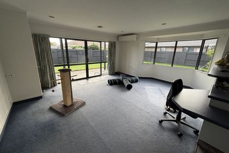 Photo of property in 25 Raleigh Avenue, Fairview Downs, Hamilton, 3214