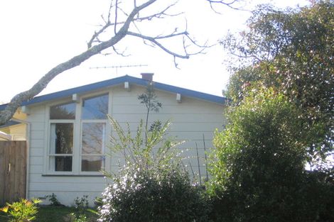 Photo of property in 16 Fuchsia Avenue, Pukete, Hamilton, 3200