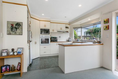 Photo of property in 58 Princes Street, Cambridge, 3434