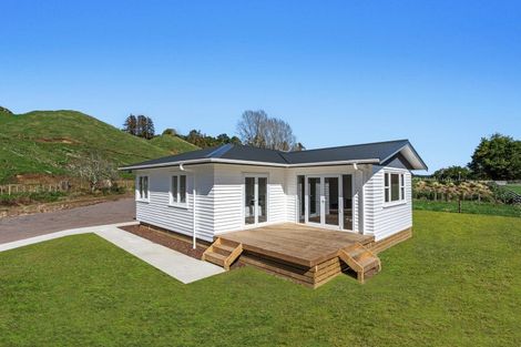 Photo of property in 1333b Manawahe Road, Manawahe, 3194