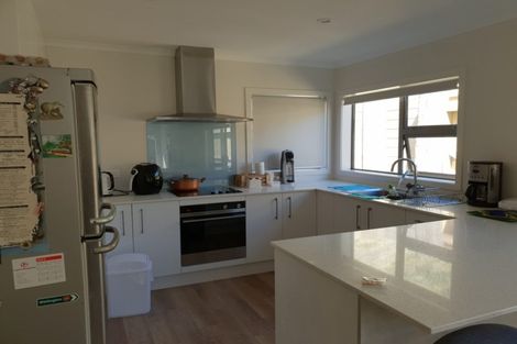 Photo of property in 214 Navigation Drive, Whitby, Porirua, 5024