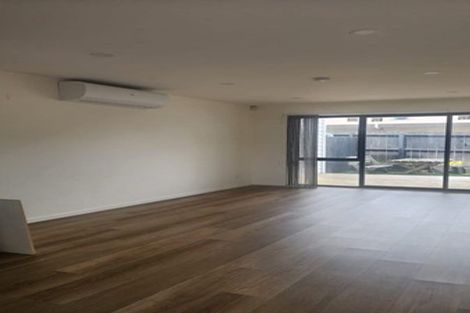 Photo of property in 4b Hazards Road, Weymouth, Auckland, 2103