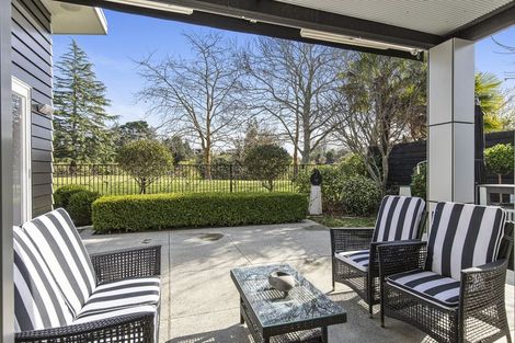 Photo of property in 8 Jellicoe Drive, Hamilton East, Hamilton, 3216