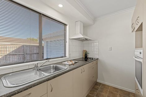 Photo of property in 2/78 Inwoods Road, Parklands, Christchurch, 8083
