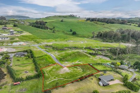 Photo of property in 10 Willow Lane, Acacia Bay, 3385