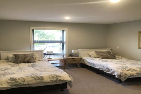 Photo of property in 2 Kerrera Lane, Jacks Point, Queenstown, 9371