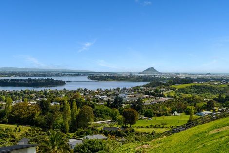 Photo of property in 19r Estates Terrace, Welcome Bay, Tauranga, 3175