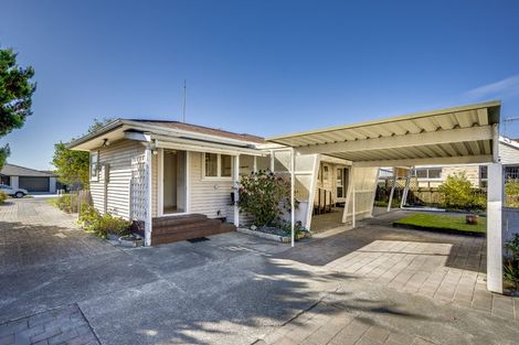 Photo of property in 4 Alamein Crescent, Onekawa, Napier, 4110