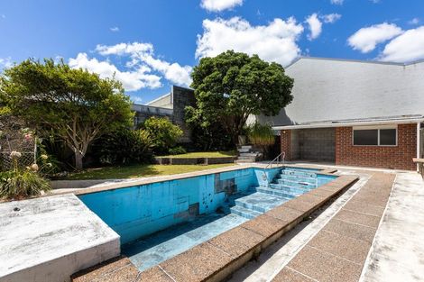 Photo of property in 148 Molesworth Street, New Plymouth, 4312