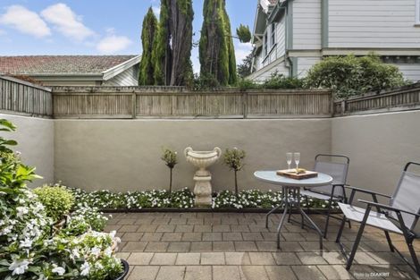 Photo of property in 28u4 Hobson Street, Thorndon, Wellington, 6011