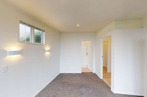 Photo of property in 43b Harbour View Road, Northland, Wellington, 6012