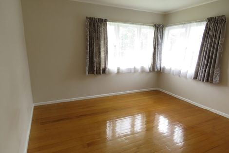 Photo of property in 1/4 Shamrock Lane, Te Atatu Peninsula, Auckland, 0610