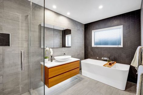 Photo of property in 9a Dolphin Parade, Bell Block, New Plymouth, 4312