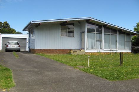 Photo of property in 26 Killington Crescent, Mangere, Auckland, 2022