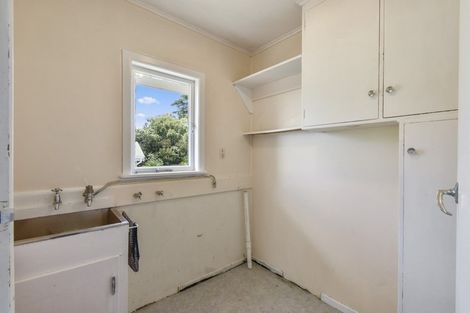Photo of property in 65 Christmas Road, Manurewa, Auckland, 2102