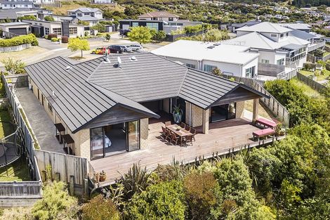 Photo of property in 8 Semaphore Lane, Whitby, Porirua, 5024