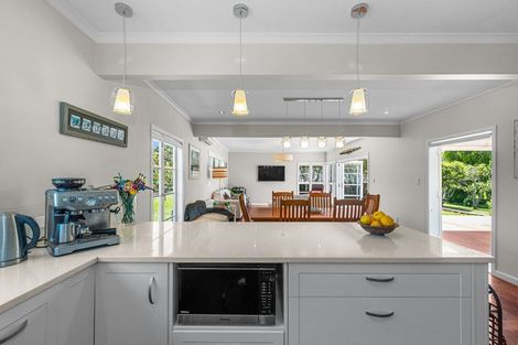 Photo of property in 169 Awa Road, Kumeu, 0891