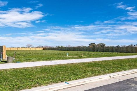 Photo of property in 3 Salkeld Place, Woodend, 7610