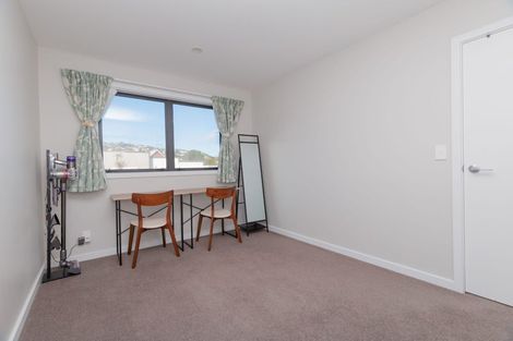 Photo of property in 60u2 Broderick Road, Johnsonville, Wellington, 6037
