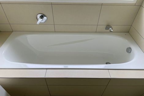 Photo of property in 21 Tilden Avenue, Hillcrest, Auckland, 0627