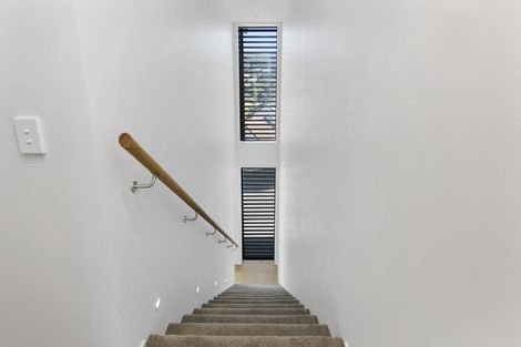 Photo of property in 75 Melbourne Road, Island Bay, Wellington, 6023